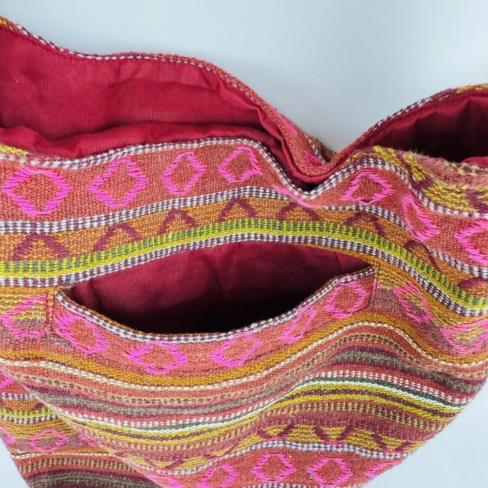 Boho Woven Crossbody Hobo Shoulder Bag Striped Multicolor Zip Pockets Hippie